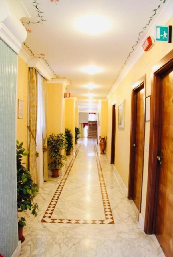 Hotel Elvira فيوجّي المظهر الخارجي الصورة