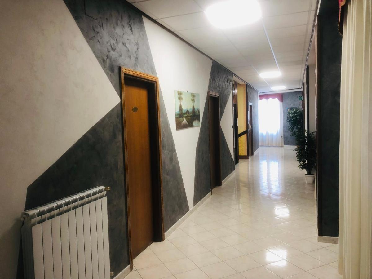 Hotel Elvira فيوجّي المظهر الخارجي الصورة